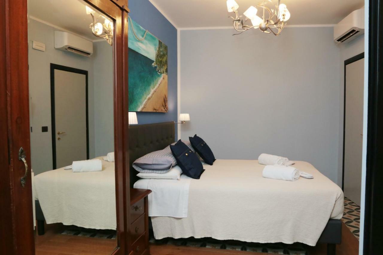 Jeans Luxury House Apartment Genoa Bagian luar foto