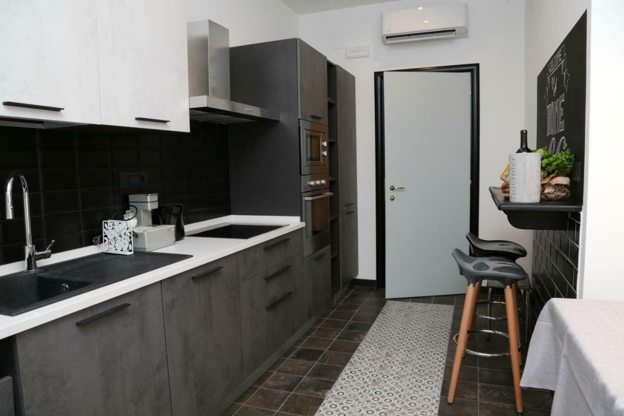Jeans Luxury House Apartment Genoa Bagian luar foto